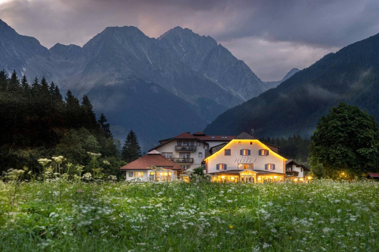 Hotel Bad Salomonsbrunn Anterselva di Mezzo Extérieur photo